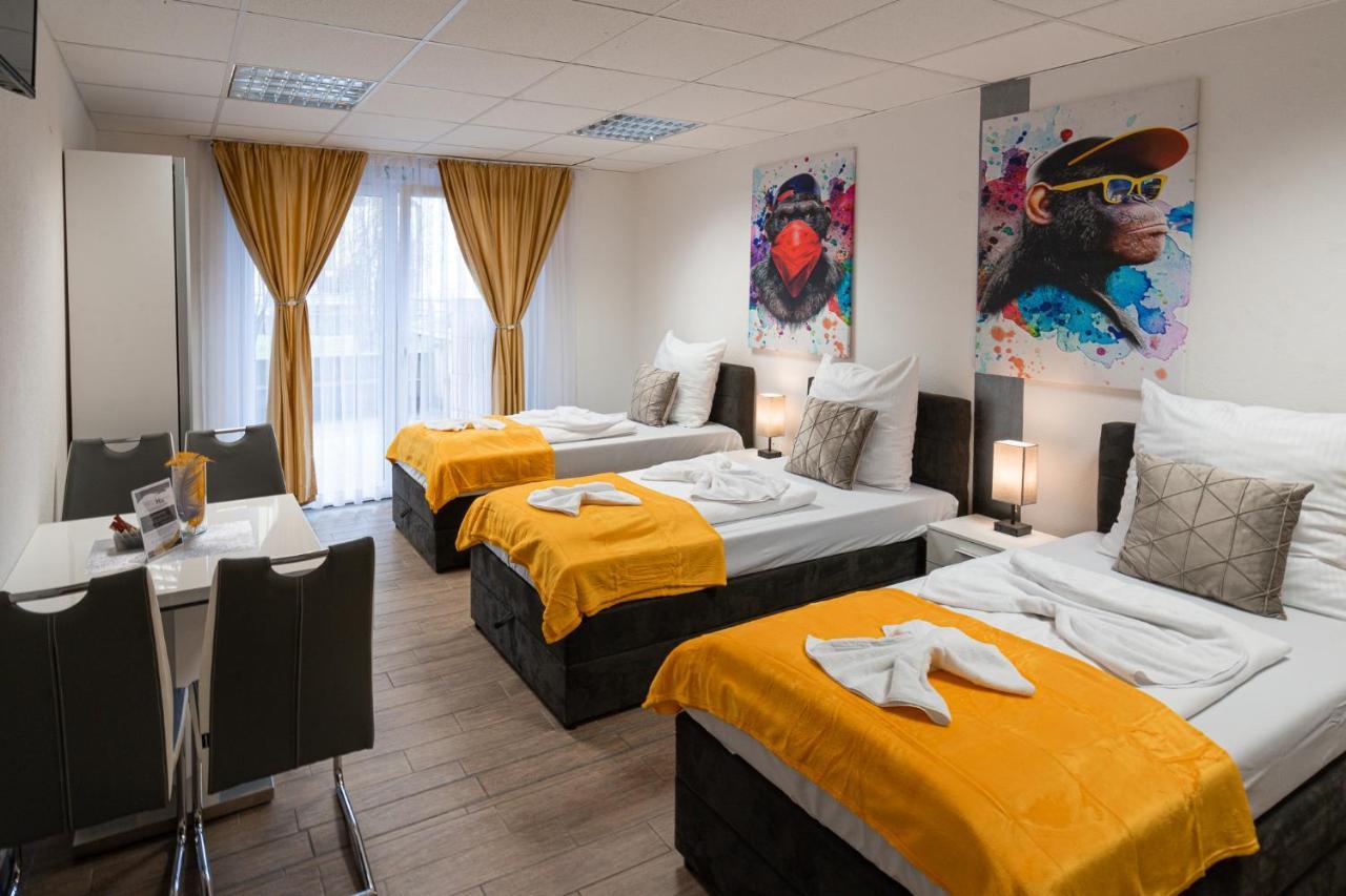 Cannstatter Hotel Estugarda Exterior foto